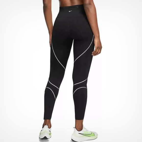 Nike EPIC LX TGHT RNWY REFLCT Tights Leggings - Picture 2 of 13